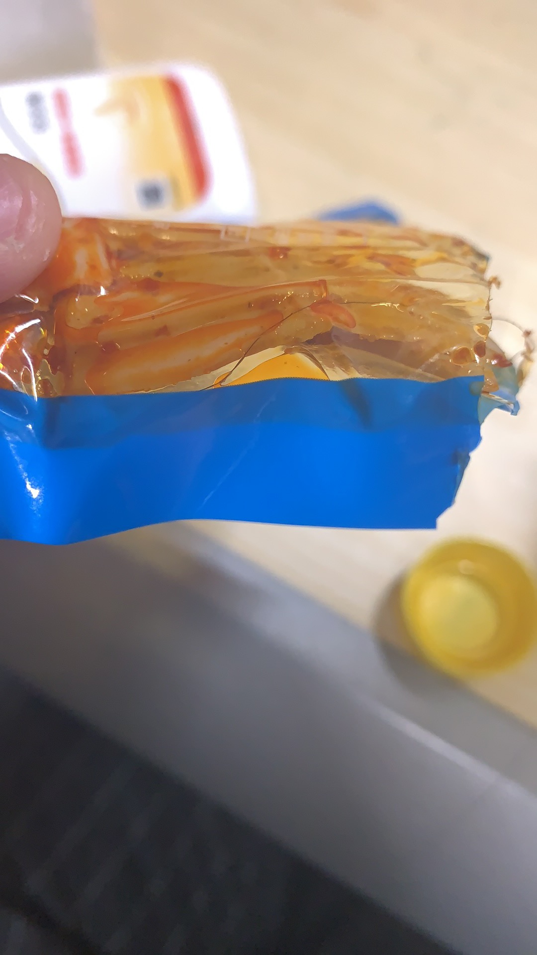 怡冠园食品中吃出头发