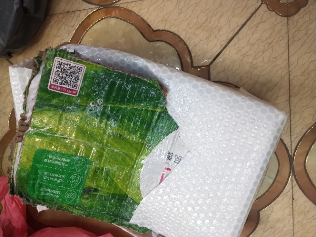 美团购买的牛奶多袋破损，拖延推诿拒不处理