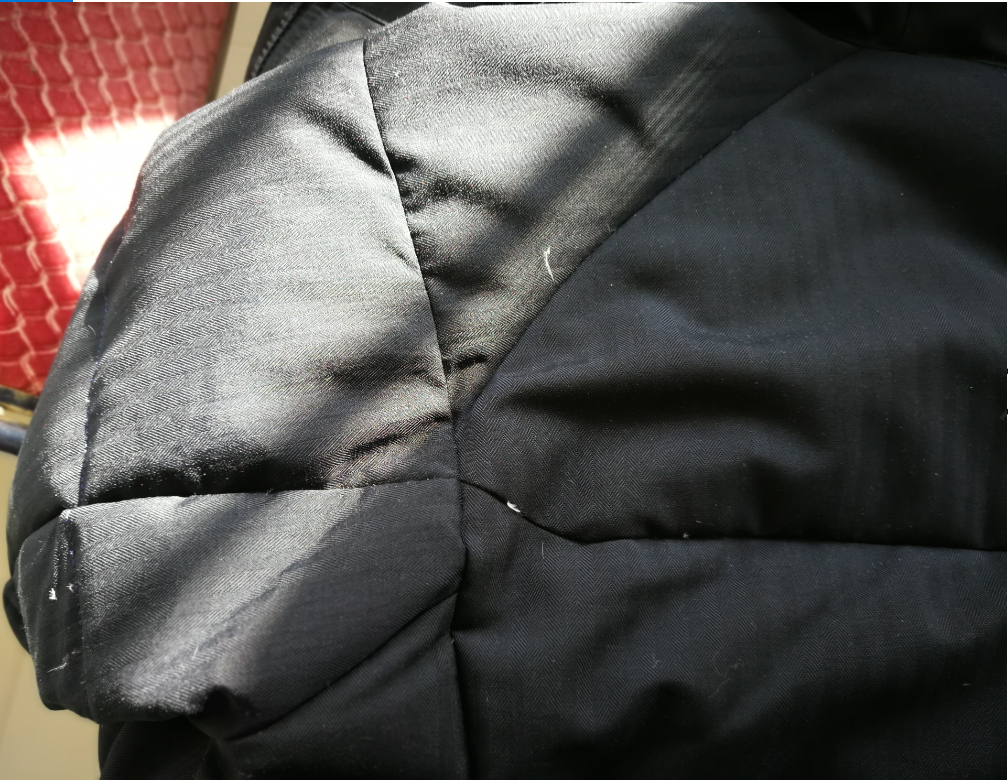 亚马逊猛犸象羽绒服严重掉毛